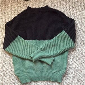 Colorblock Black and Green Women's Sweater